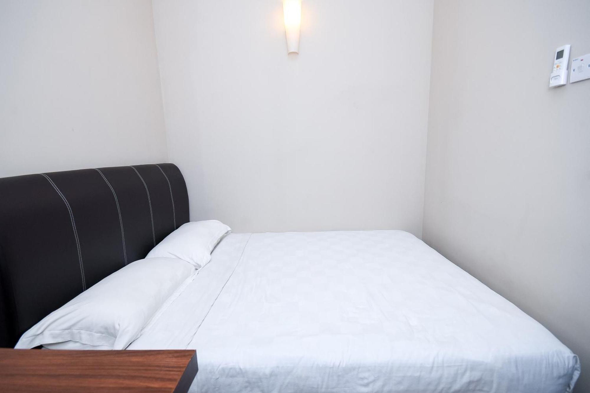 Spot On 89838 Lm Residence Miri Luaran gambar