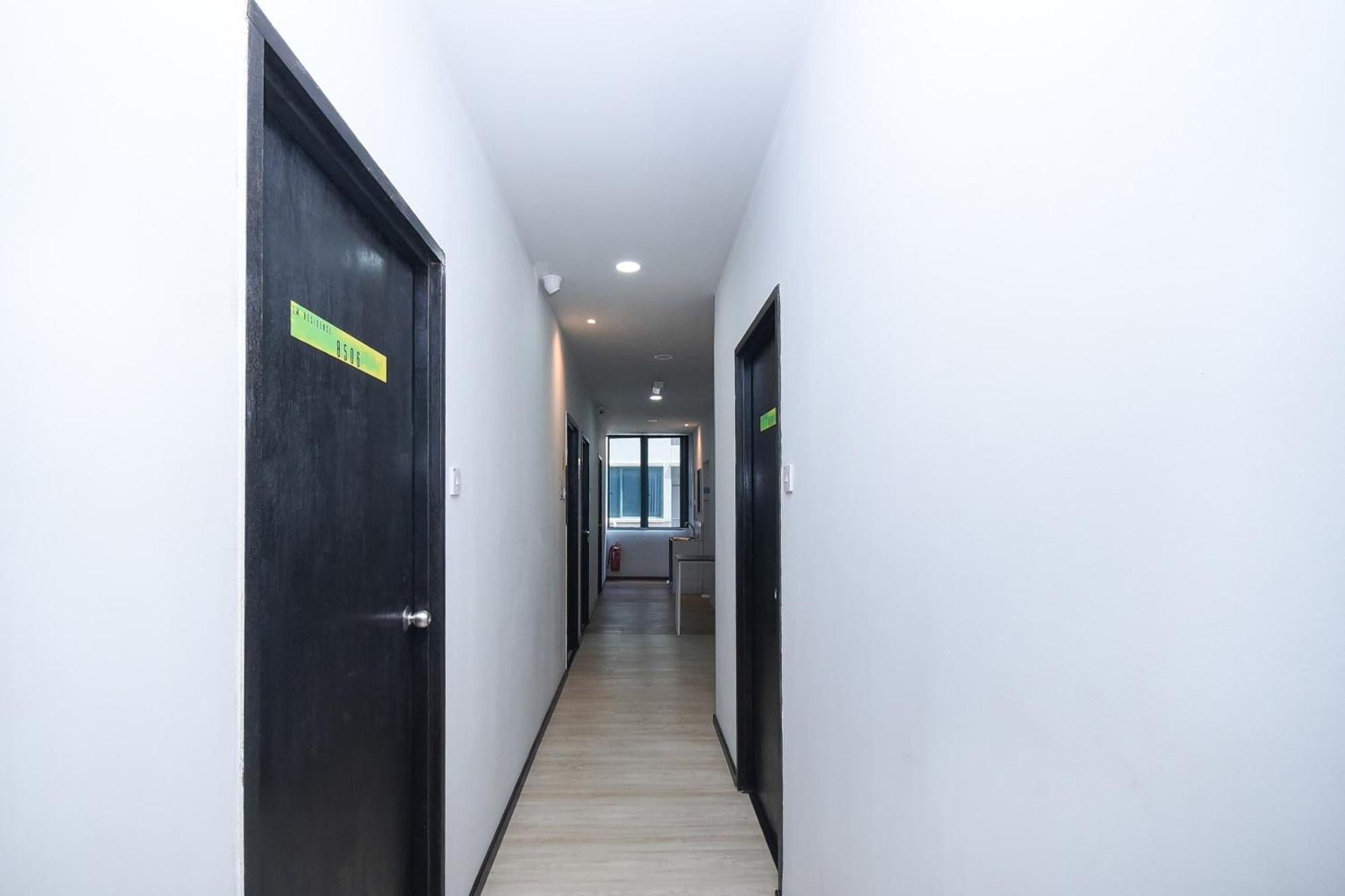 Spot On 89838 Lm Residence Miri Luaran gambar