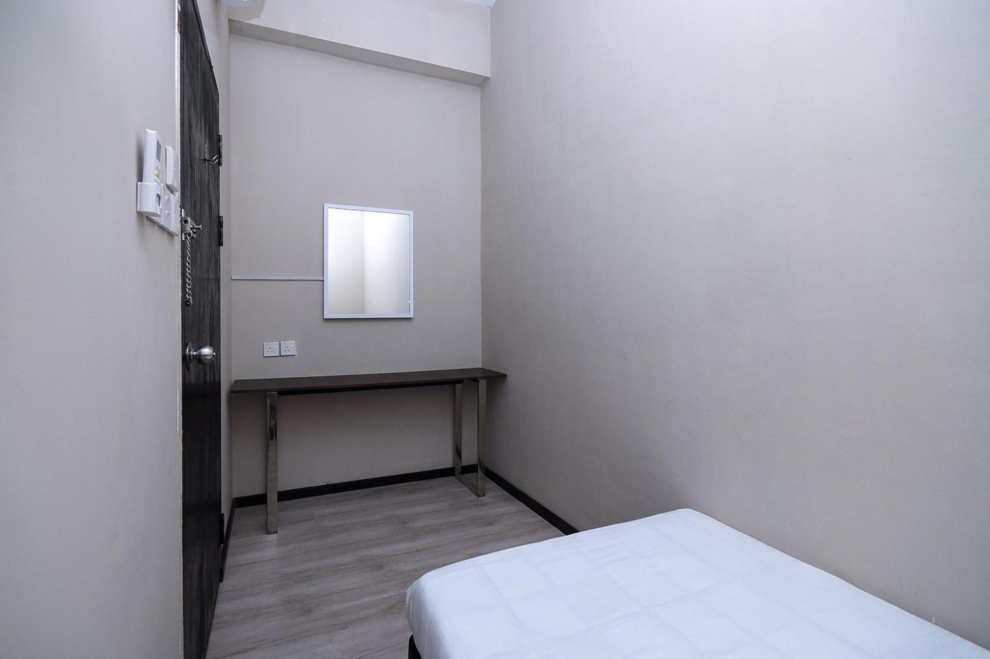 Spot On 89838 Lm Residence Miri Luaran gambar